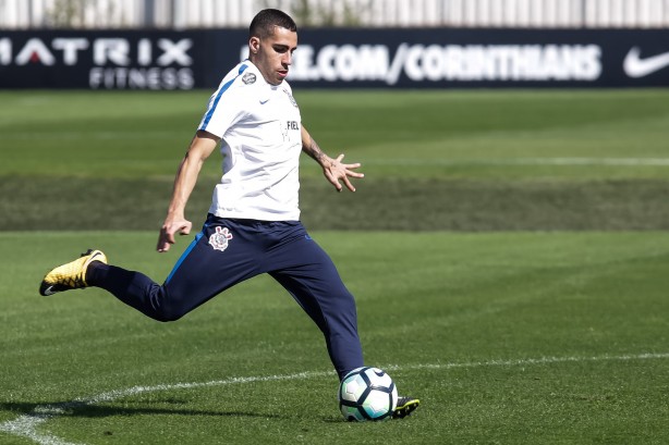 Gabriel no treino da manhã antes do embarque para o Rio