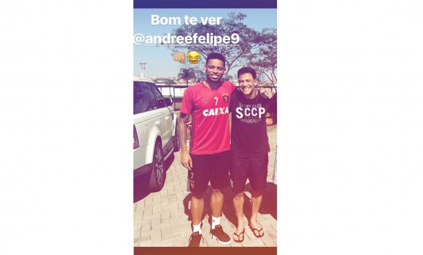 André e Giovanni Augusto no CT do Corinthians nesta quarta-feira