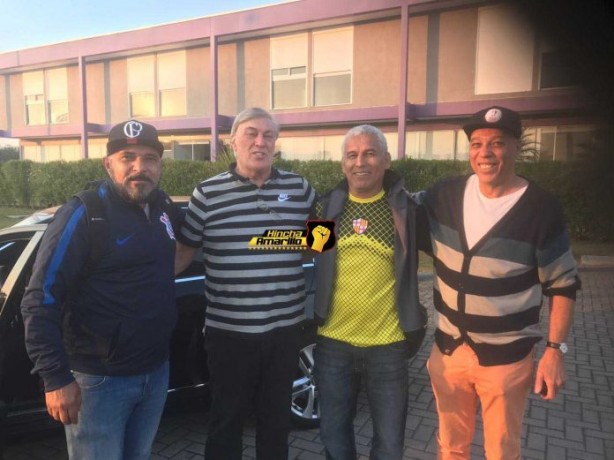 Flvio Adauto com representantes equatorianos no CT