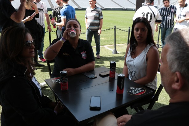 Filhos puderam beber uma gelada ao lado dos pais em plena Arena!