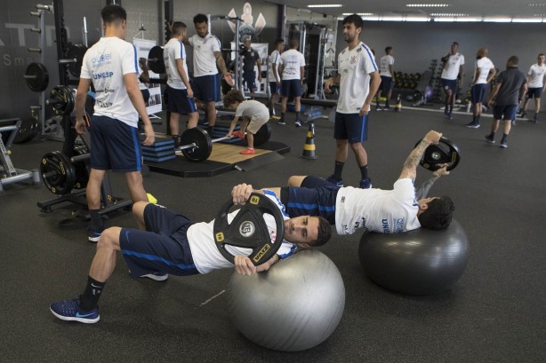 Jogadores realizaram trabalho de condicionamento fsico no CT