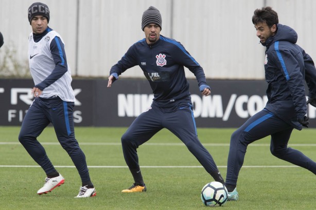 Aps o revs, os jogadores tiveram o domingo para descansar