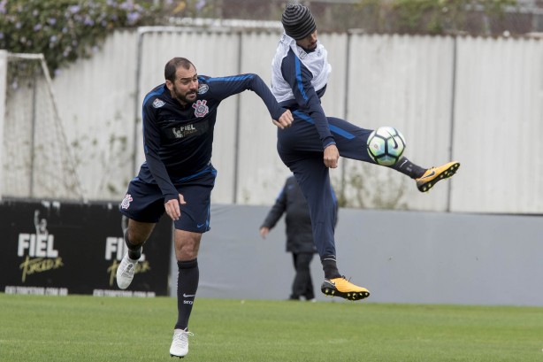 Vale ressaltar que a equipe contar com a ausncia dos titulares Arana e Balbuena