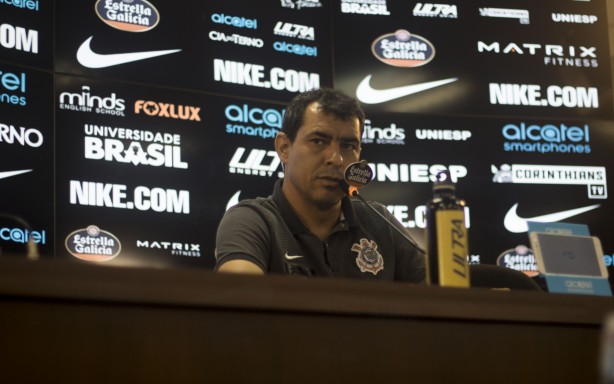 Após comandar as atividades, o técnico Fábio Carille concedeu entrevista coletiva no CT