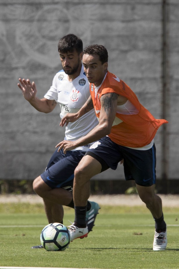 A equipe entra em campo neste domingo, s 16h, na Vila Belmiro