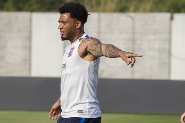 Depois de medir força com o Racing, o Timão continua a semana de treinamentos, no CT Joaquim Grava