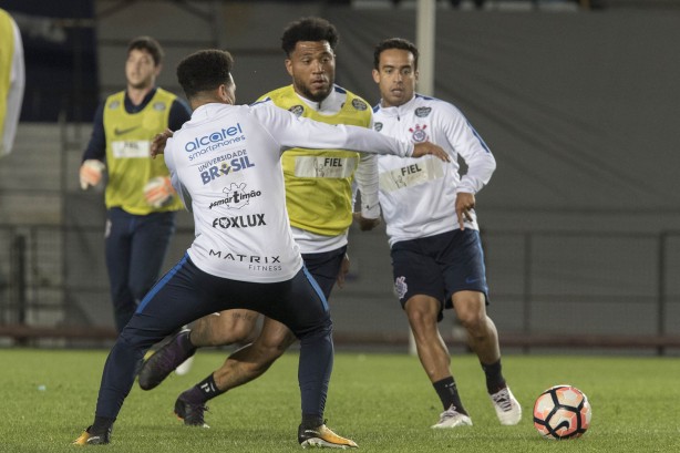 Kazim treinou forte e  opo para duelo na Argentina