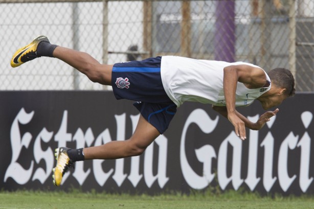 O Corinthians voltou a treinar na manhã desta sexta-feira