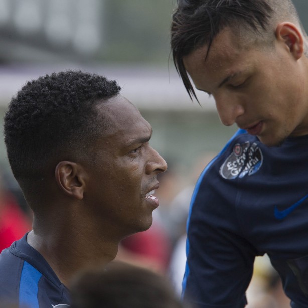Corinthians entra em campo nesta segunda, às 20h, no Engenhão