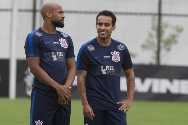 Na manhã deste sábado, o elenco do Timão realizou treinamento tático