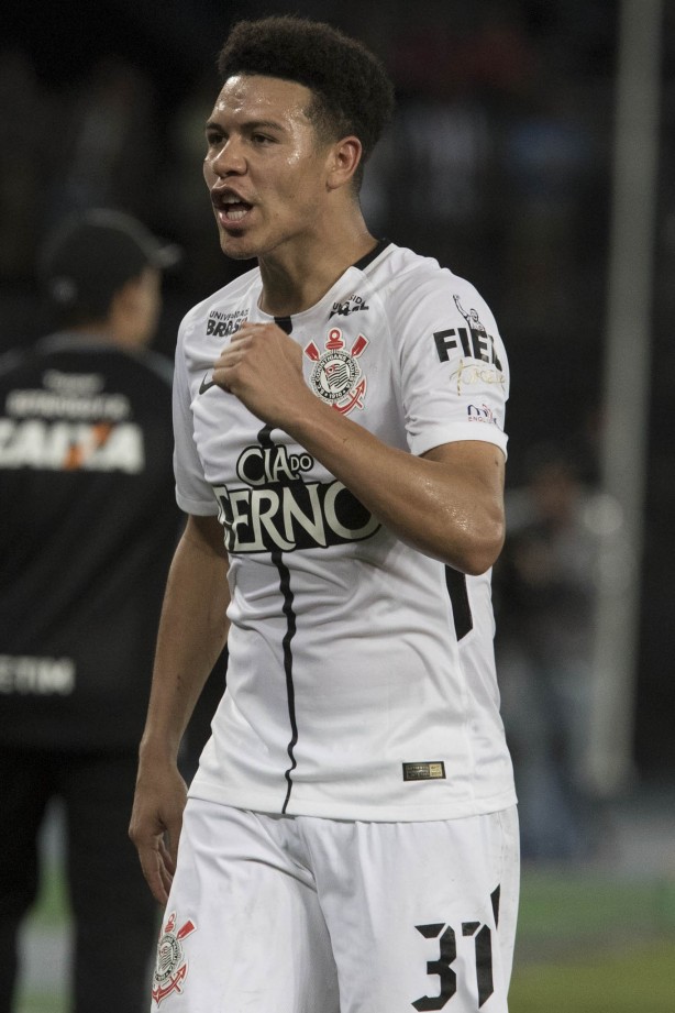Marquinhos Gabriel começou a partida como titular contra o Botafogo