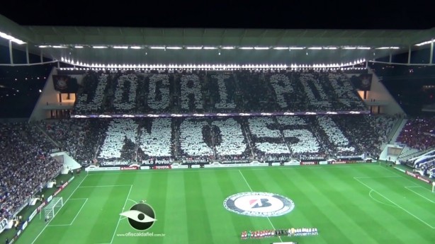 16.mar.2016 - Corinthians 2x0 Cerro Porteo-PAR (Libertadores)