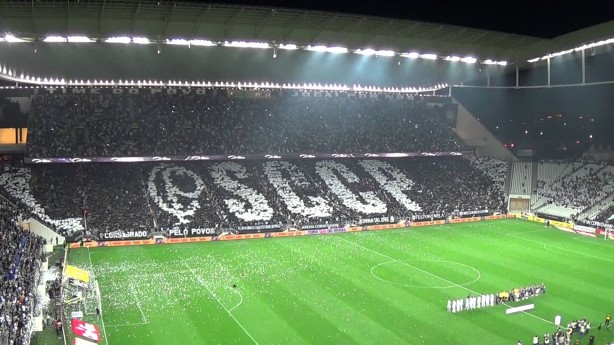 Há nove anos, Corinthians fazia seu primeiro jogo oficial na história da  Neo Química Arena