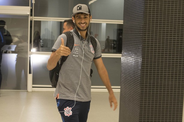 Camacho chega à Arena Corinthians para enfrentar o Palmeiras, pelo Campeonato Brasileiro
