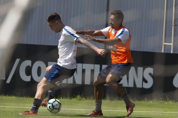 Gabriel e Léo Príncipe no treino desta segunda-feira já com foco no Fluminense