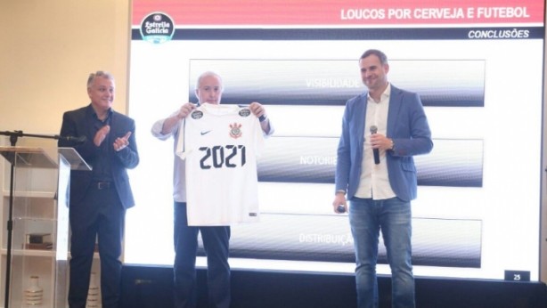 Novo acordo entre Corinthians e Estrella Galicia vale até 2021
