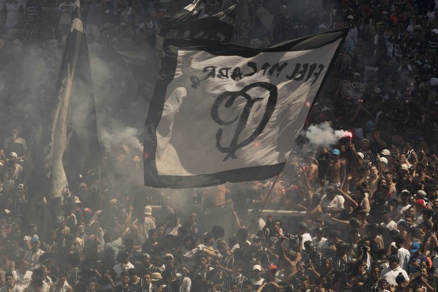 Arena Corinthians recebeu mais de 34 mil de mdia na temporada