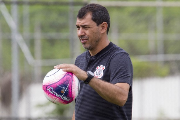 Fábio Carille comandou o primeiro treino do Corinthians após volta da Florida Cup