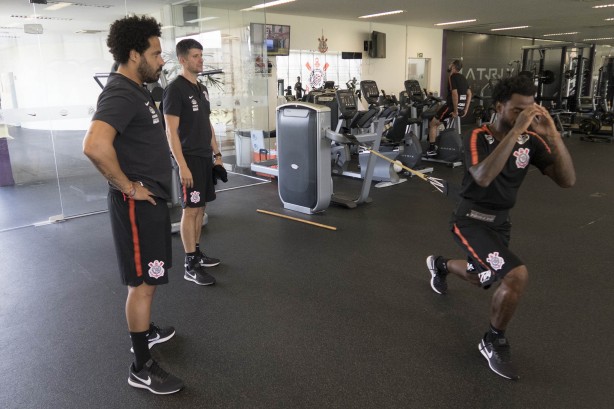 Titulares contra o Ponte Preta permaneceram na academia