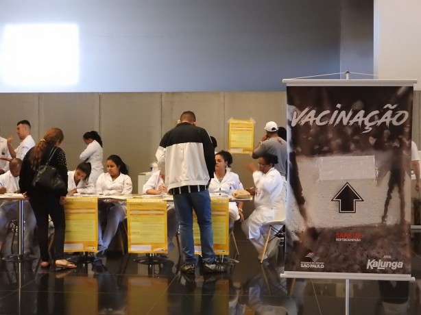 A ação também disponibilizou a vacina contra a febre amarela aos torcedores