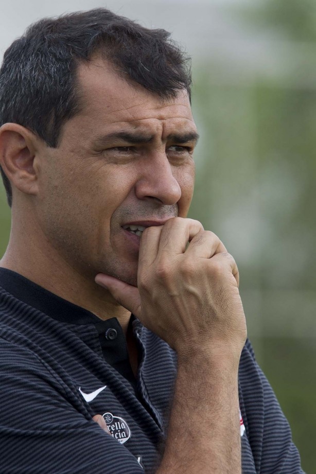 Fábio Carille tenta encontrar a formação ideal para a temproada 2018