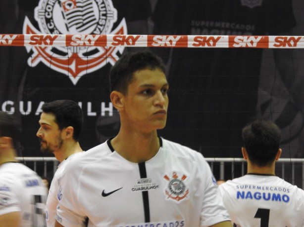 A derrota mantém o Corinthians/Guarulhos na sexta posição da Superliga, com 26 pontos