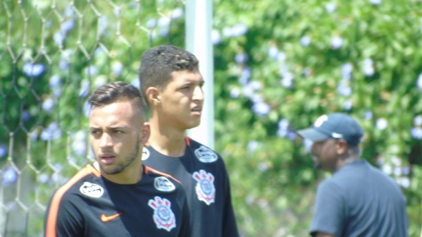 Matheus Matias já está integrado ao grupo corinthiano