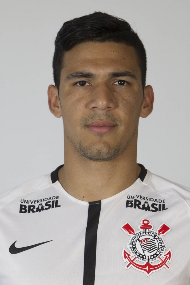 Balbuena na tradicional foto 3x4 do elenco