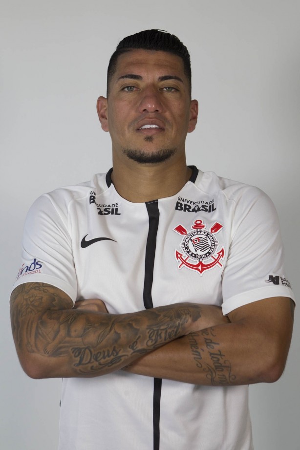 Após voltar ao Corinthians, Ralf faz seu primeiro ensaio 3x4