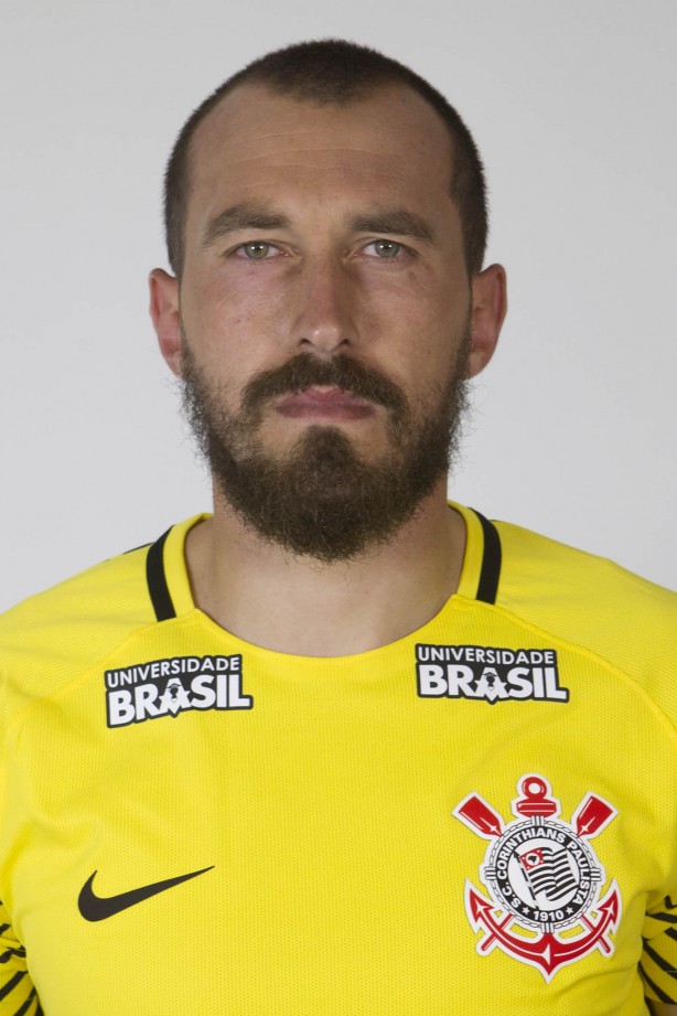 Walter durante ensaio 3x4 do Corinthians