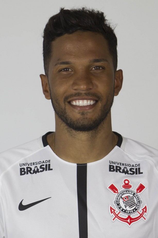 Yago no ensaio 3x4 corinthiano