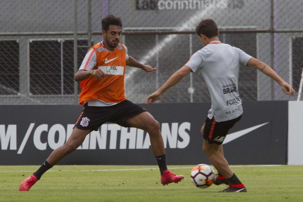 Dutra e Vital no treino de hoje no CT