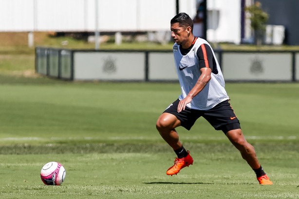 Ralf pode jogar contra o Santos no domingo e fazer sua reestreia