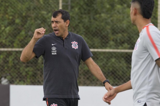 O comandante Fábio Carille fez o último treino antes do elenco enfrentar o Mirassol