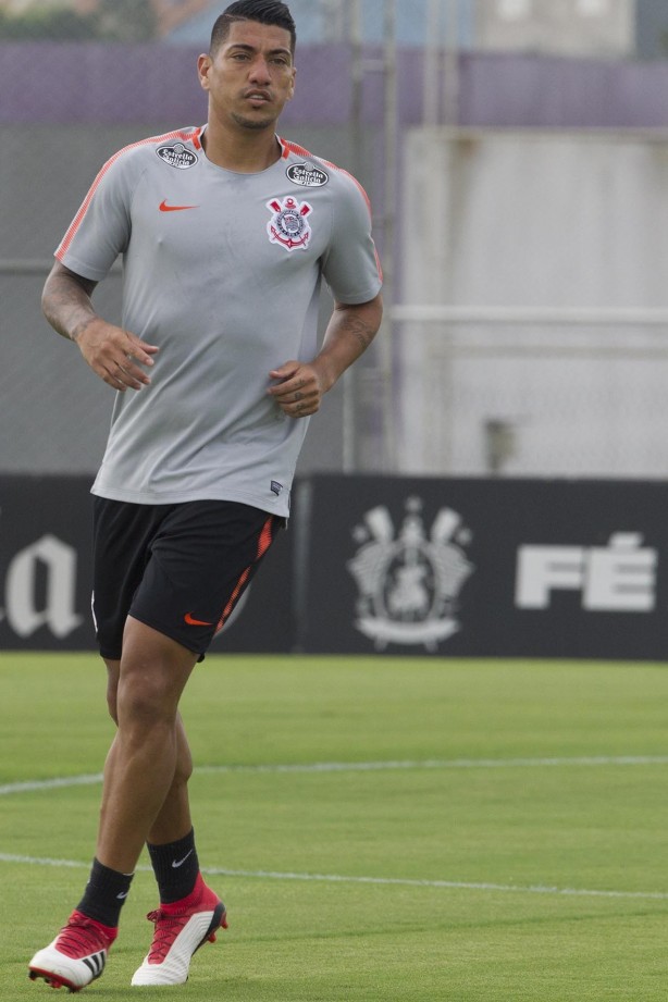 Ralf será titular contra o Mirassol, na quarta-feira