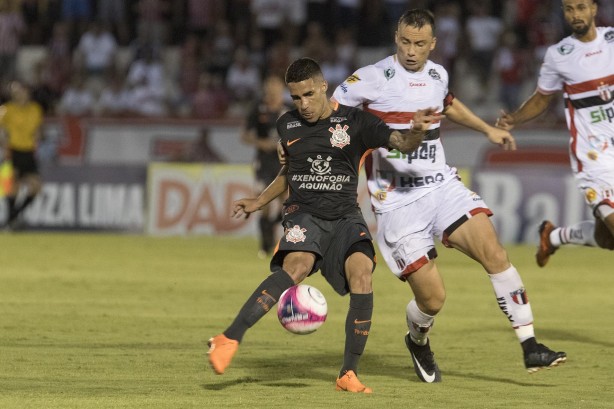 Gabriel em ação na tarde deste domingo pela última rodada do paulista
