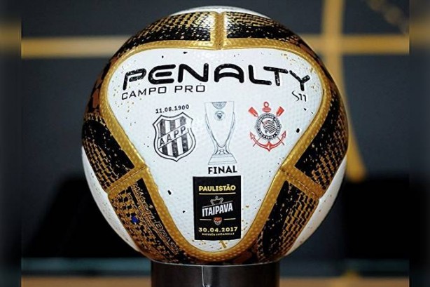 A bola da grande final em 2017