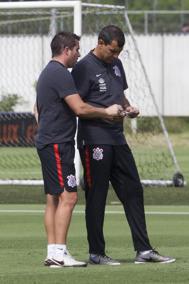 Osmar Loss e Fábio Carille preparam a equipe para enfrentar o Bragantino, pelo Paulistão