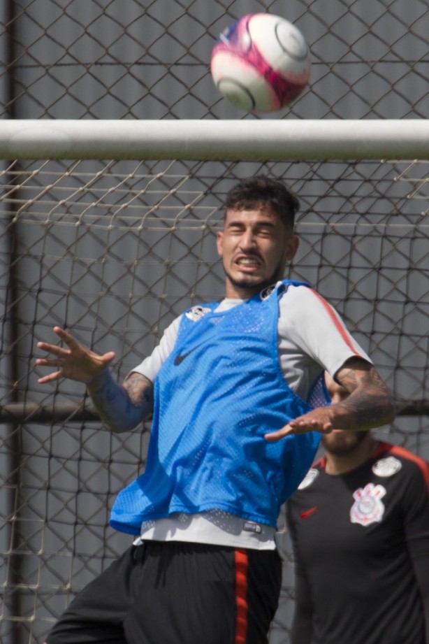 Pedro Henrique segue sendo a primeira opção da zaga no banco de reservas