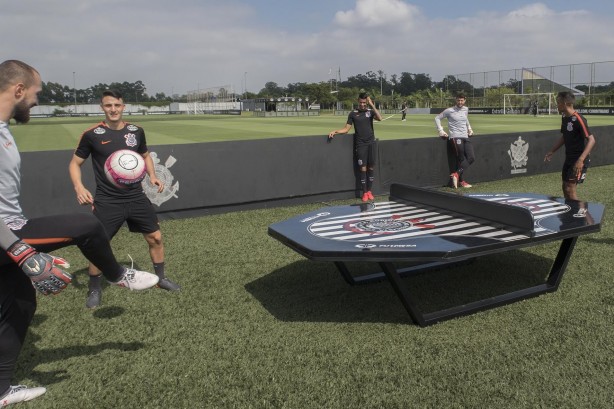 Jogadores fazem o último treino antes do jogo decisivo contra o Bragantino
