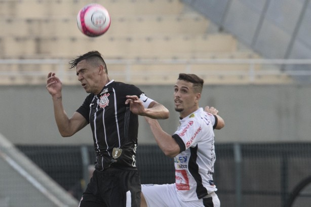 Balbuena marcou o primeiro gol do Timão contra o Bragantino