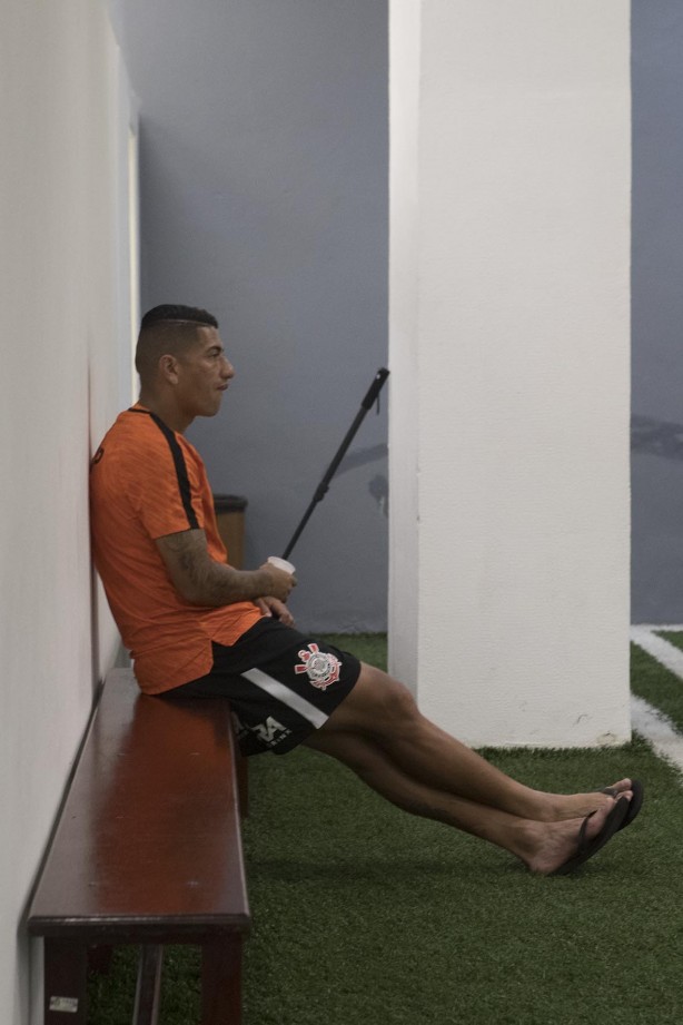 Ralf antes da partida entre Bragantino e Corinthians