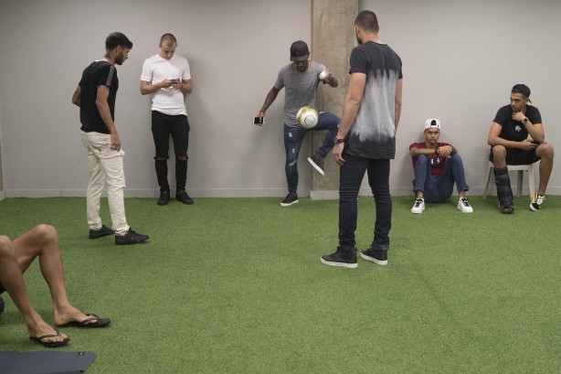 Jogadores se preparam para enfrentar o Palmeiras