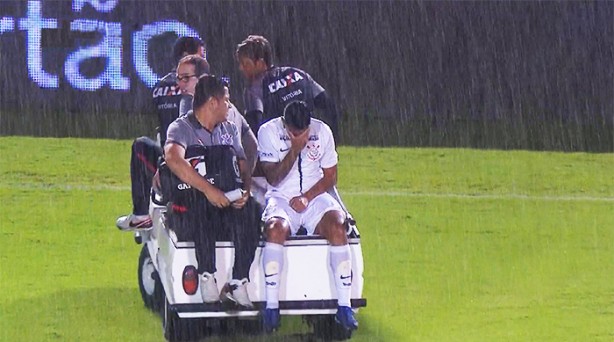 Ralf deixou campo aos prantos no Barradão