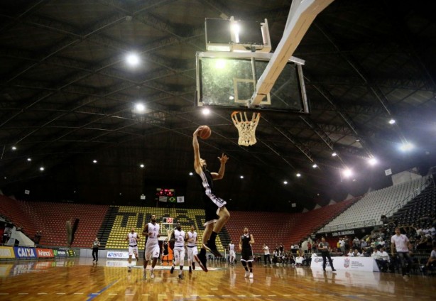 Basquete do Corinthians voltou a disputar a Liga Ouro no Parque São Jorge nesta quinta