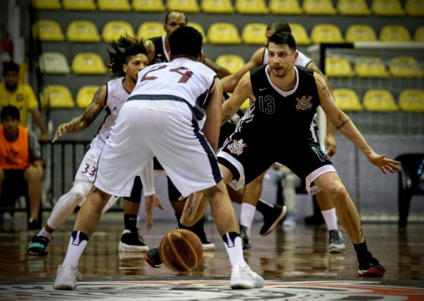 O embate foi válido pelo returno do torneio nacional
