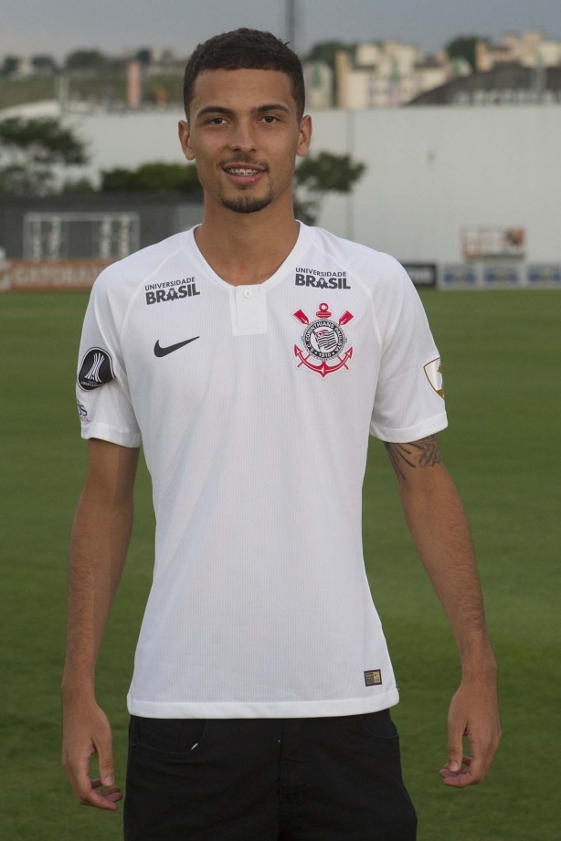 Thiaguinho foi oficialmente apresentado no CT nesta quinta-feira