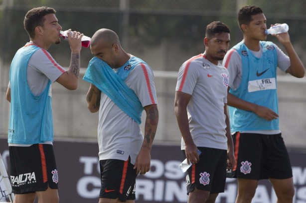 Elenco se reapresentou na manhã desta segunda-feira após frustrante empate contra o Ceará