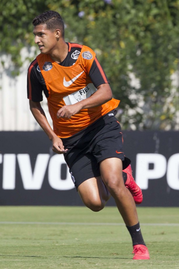 Matheus Matias foi relacionado para o jogo contra o Ceará e pode fazer sua estreia