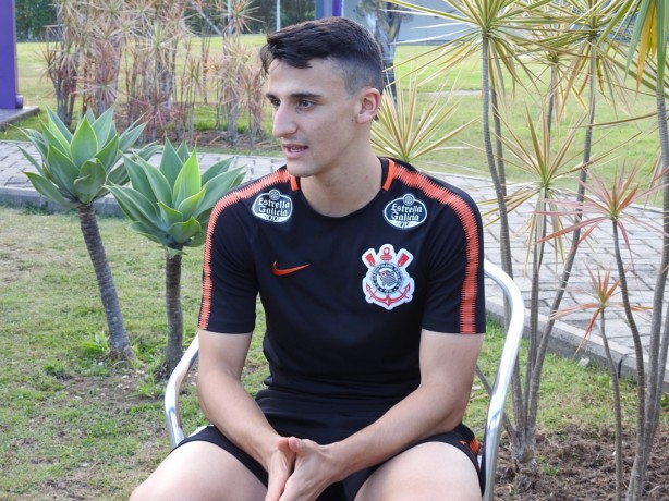 Mantuan continuará como titular enquanto Fagner não retorna à equipe